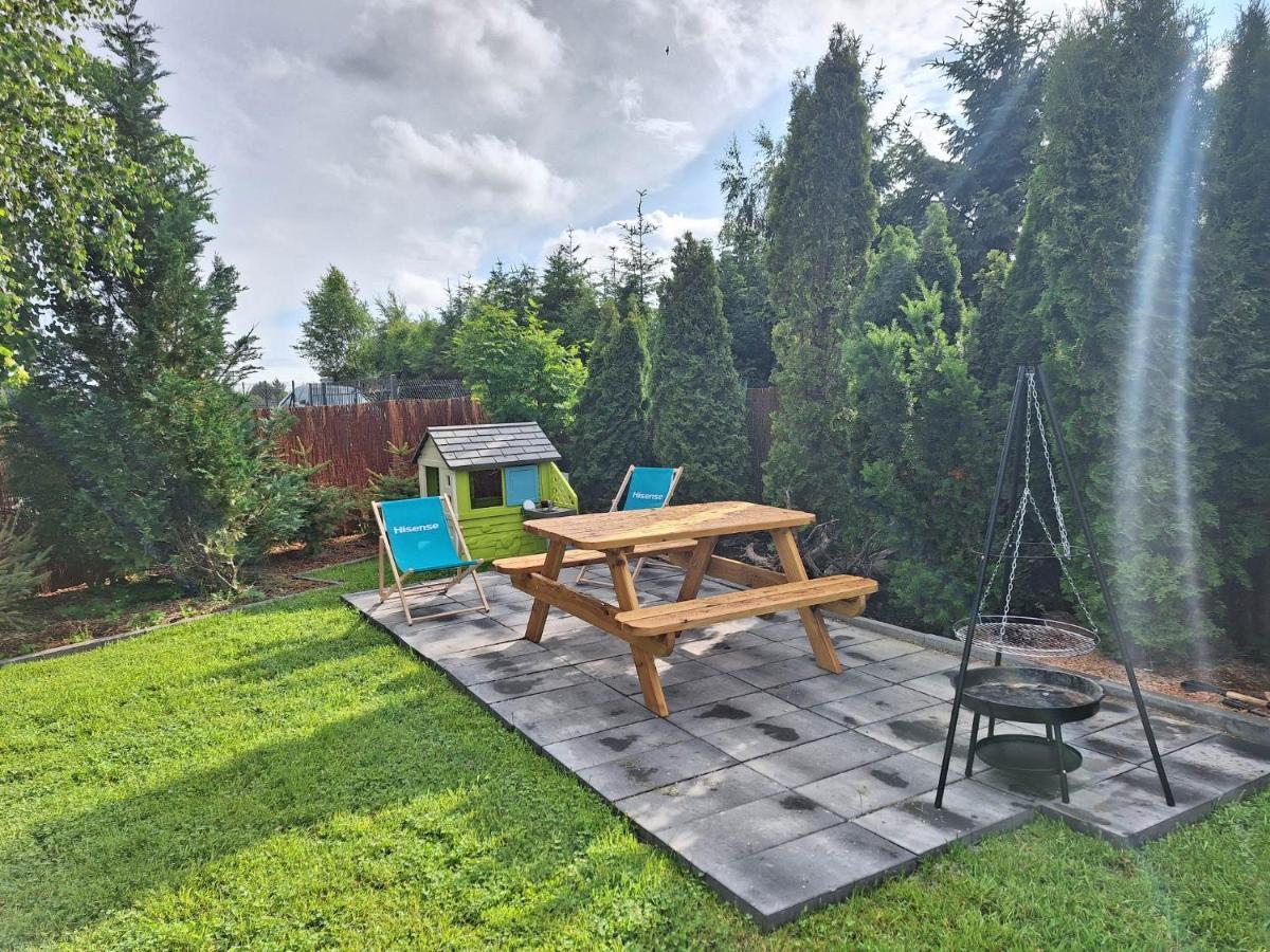 Ferienhaus Letniskowy W Trzesaczu *