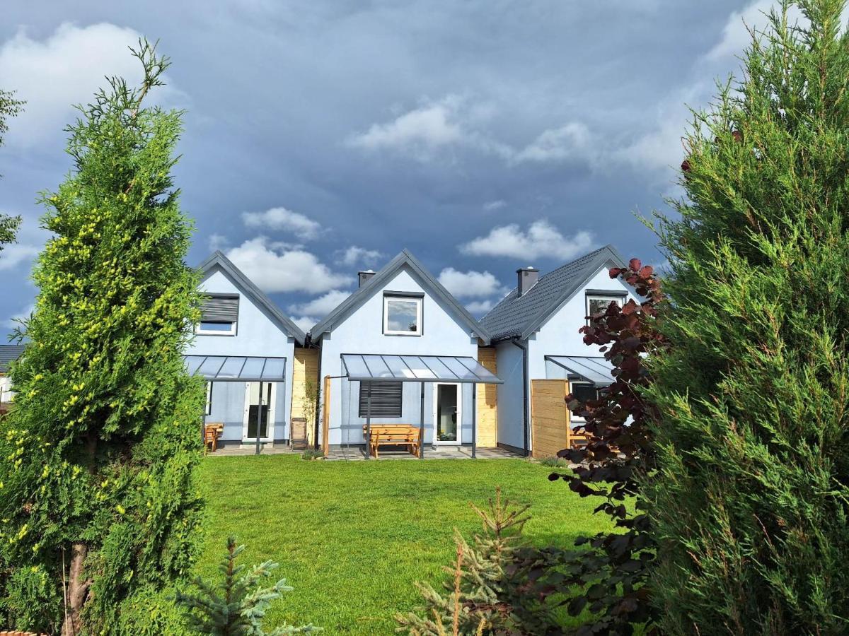Letniskowy W Trzesaczu Ferienhaus *